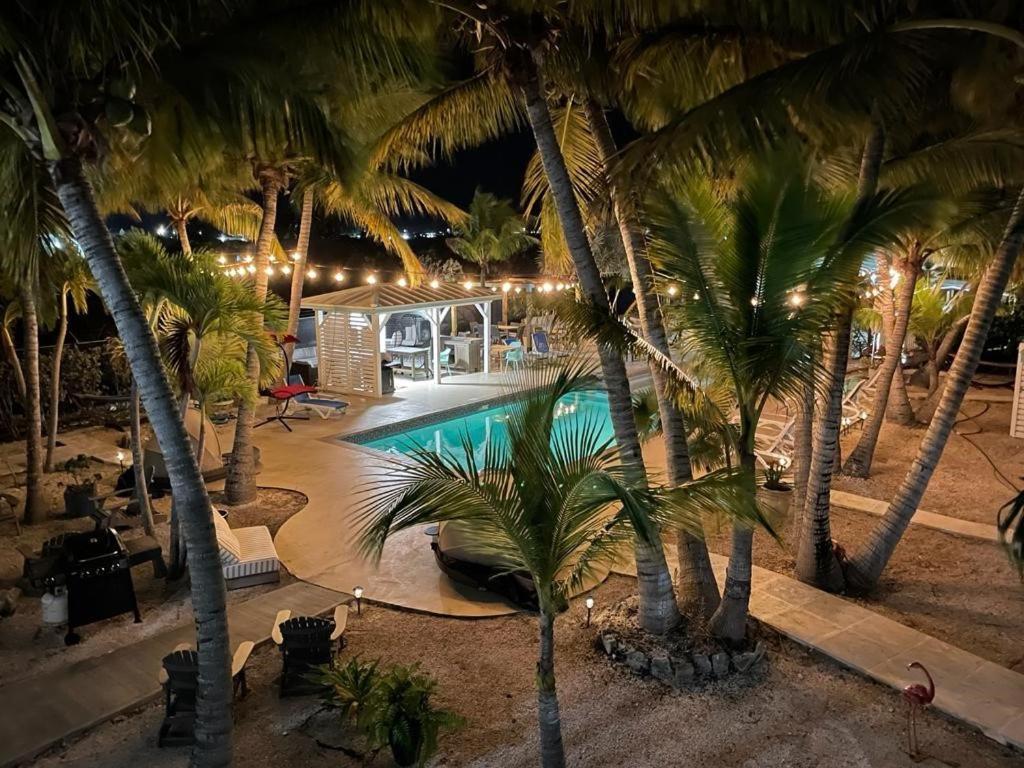 Island Club Turks & Grace Bay Place 외부 사진