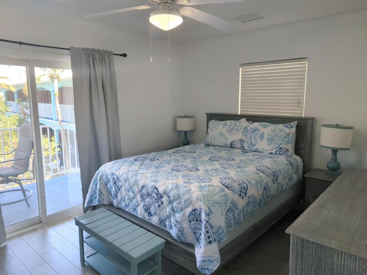 Island Club Turks & Grace Bay Place 외부 사진