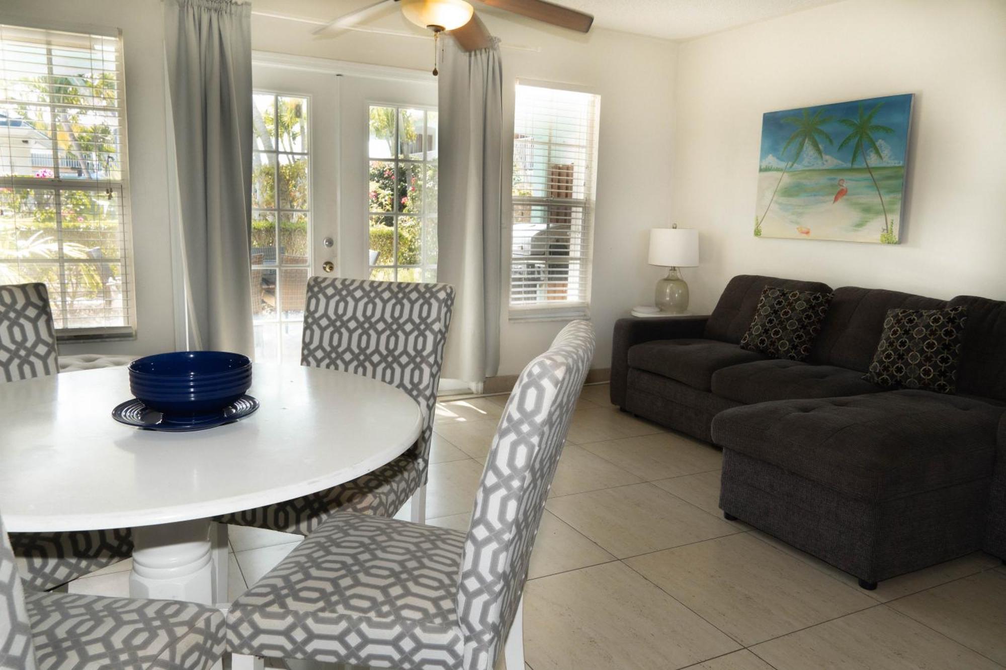 Island Club Turks & Grace Bay Place 외부 사진