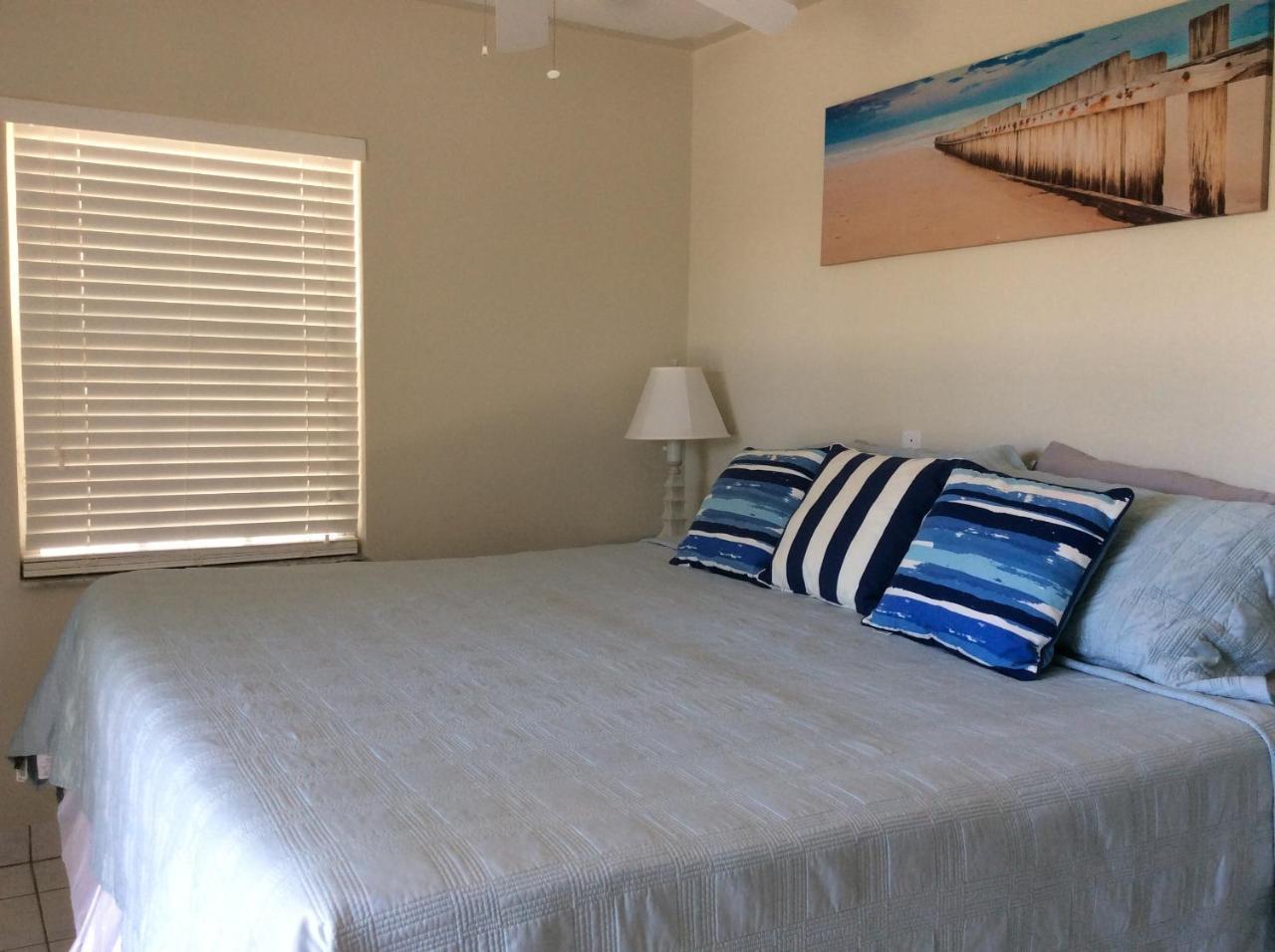 Island Club Turks & Grace Bay Place 외부 사진